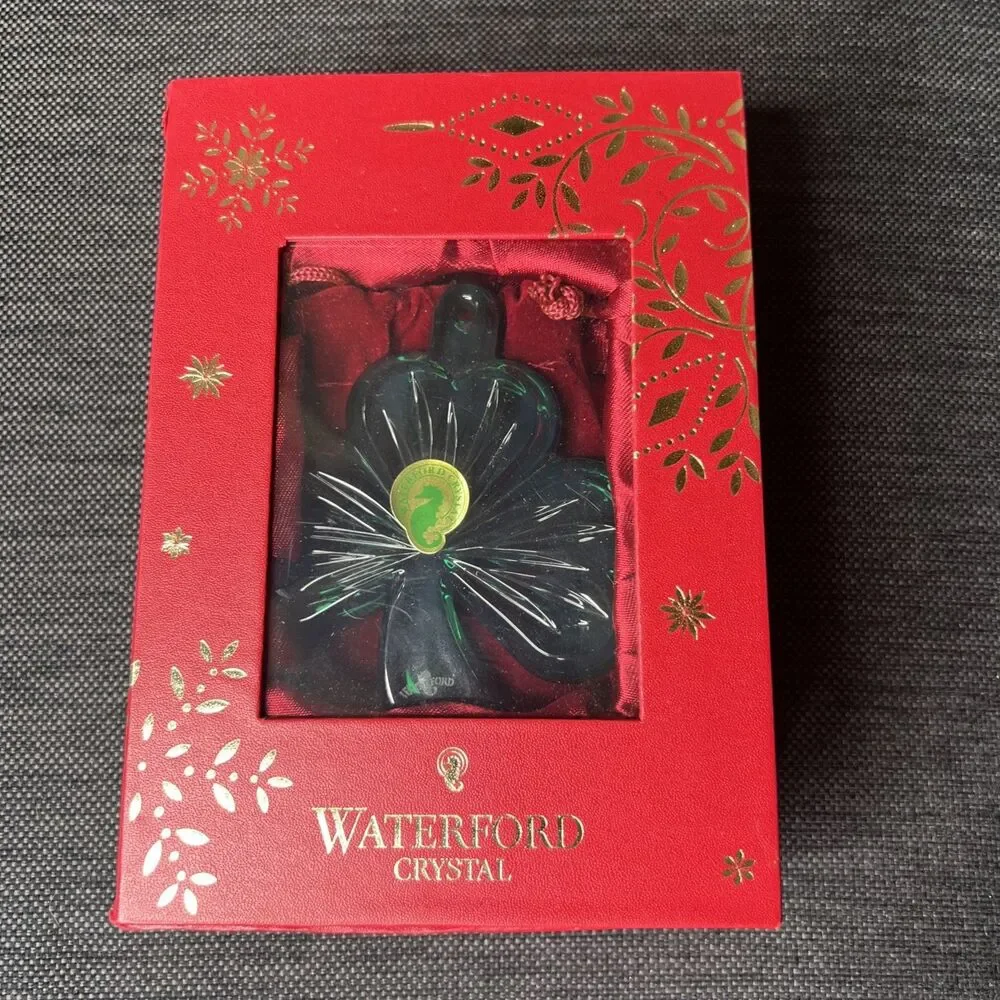 Waterford Crystal 2014 Annual Green Shamrock ornament with enhancer #164589